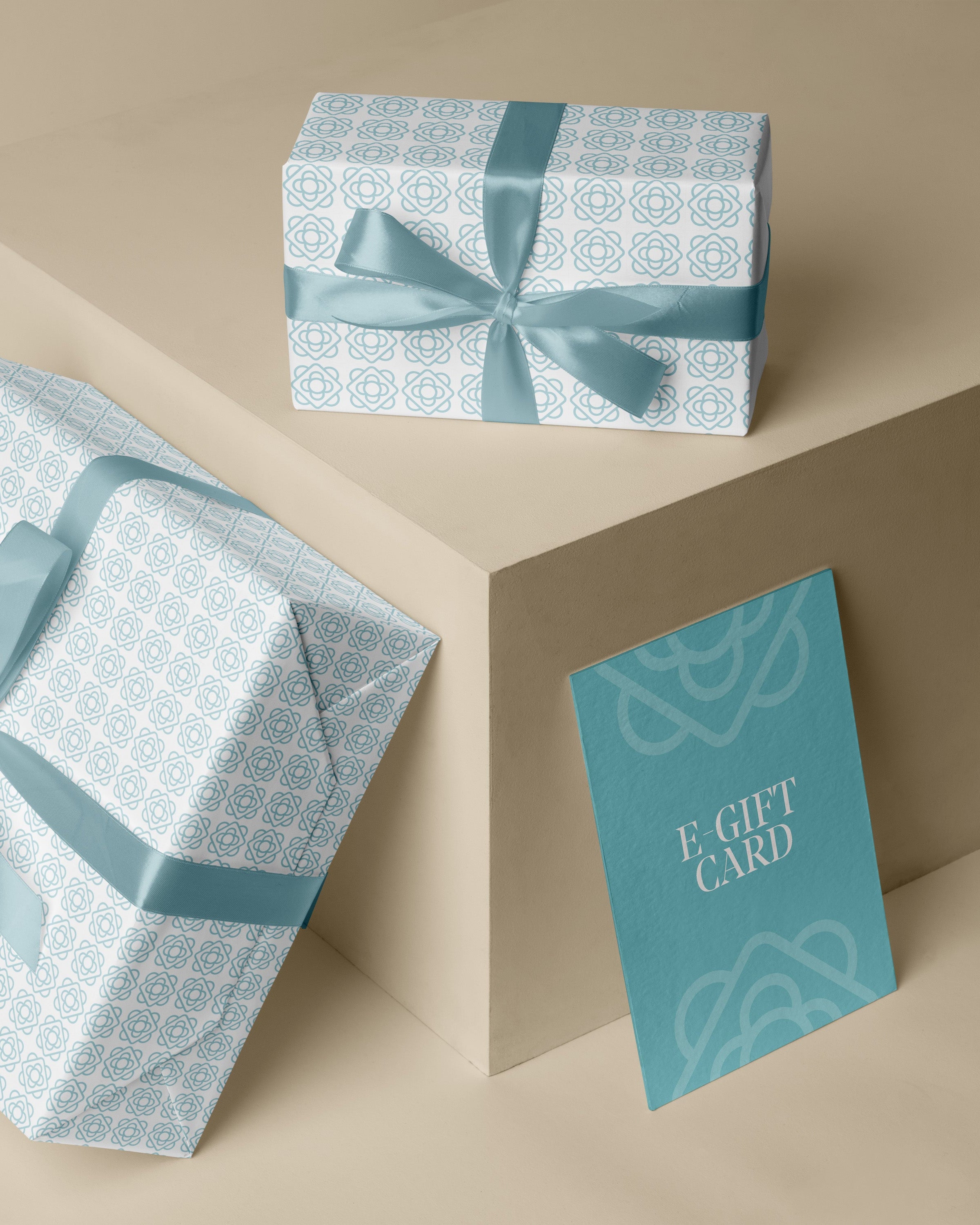 Carte Cadeau Bone & White