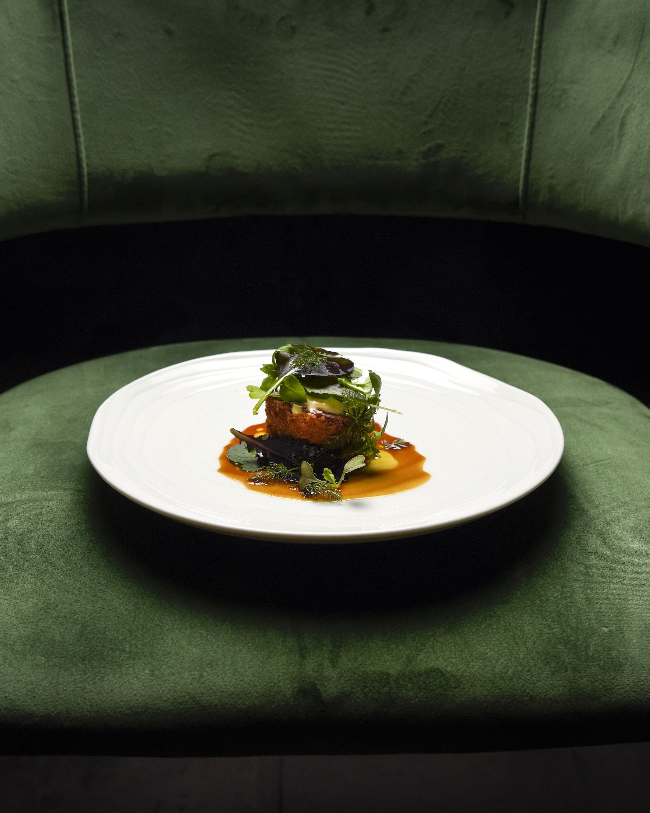 B&W Creations, Restaurante Indómito