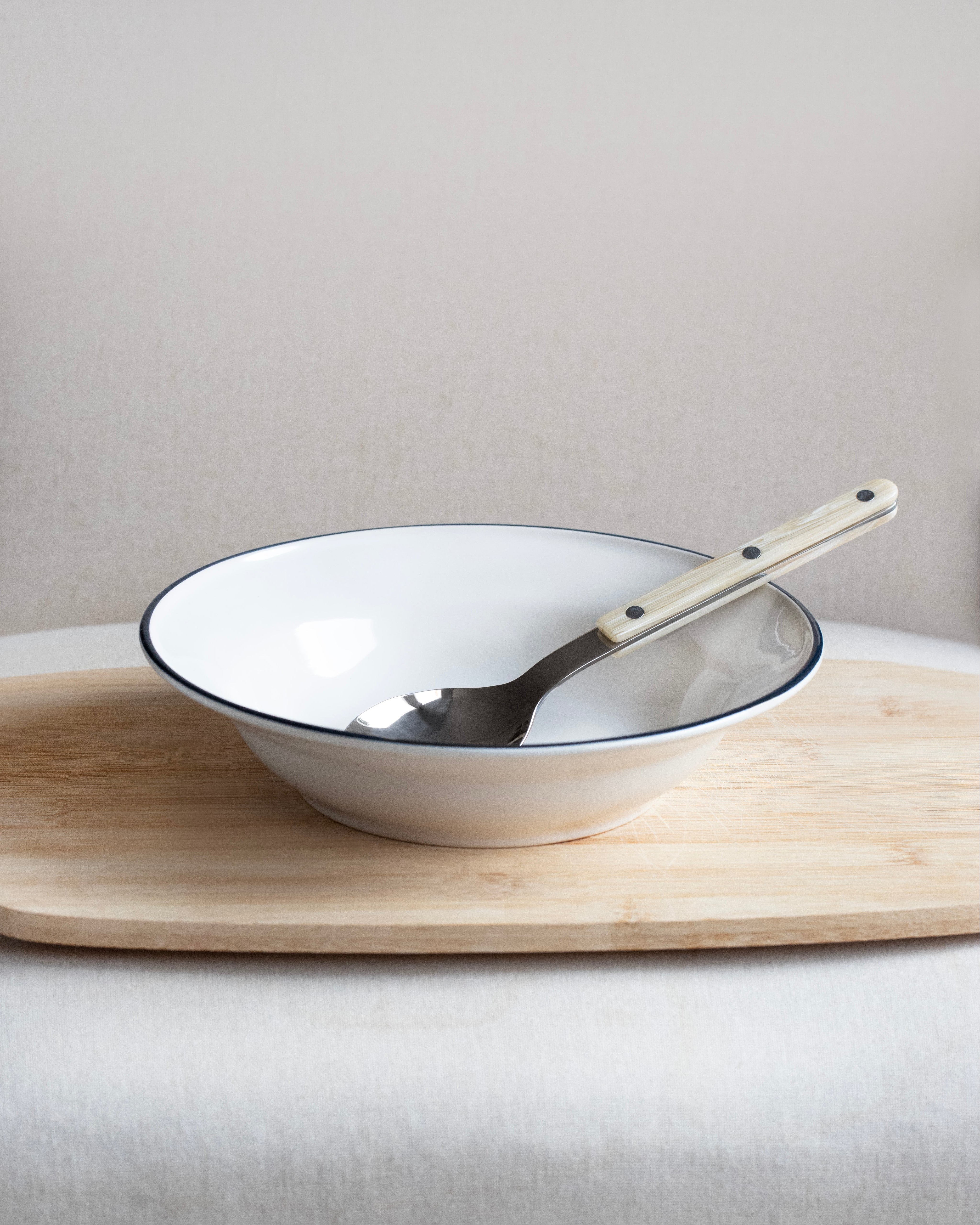 Plato hondo Blue Edge