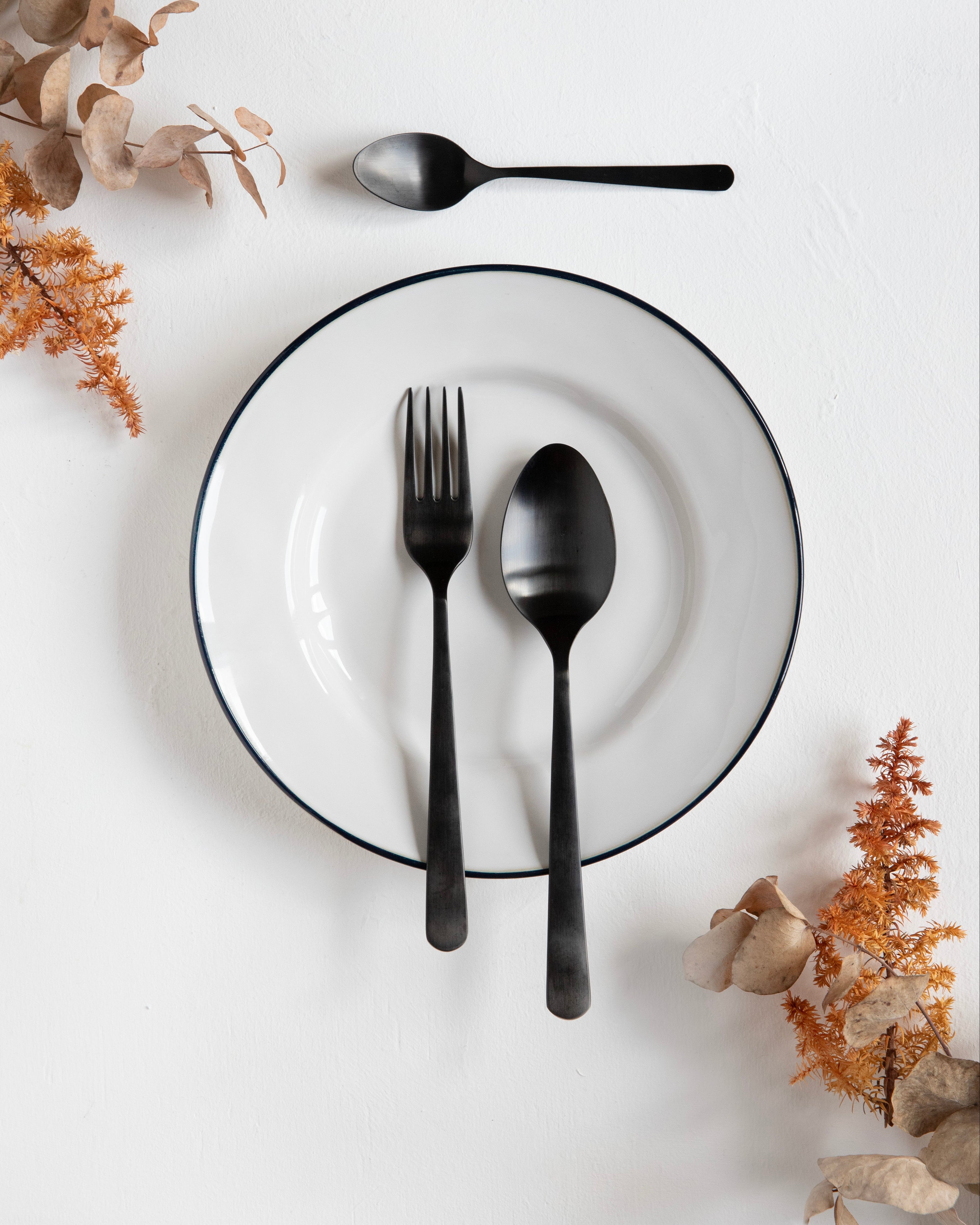 Cubertería 24 piezas Tribeca Black Matte